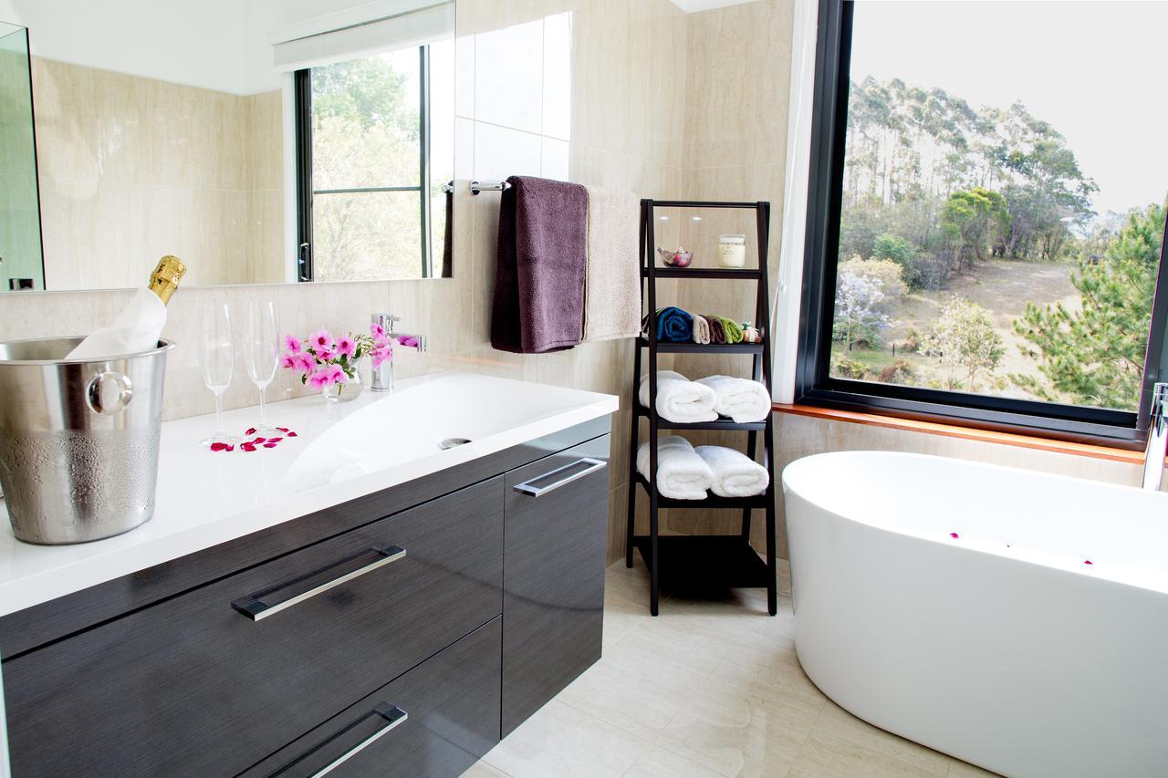 Lilypad Luxury Cabins Bellingen Bagian luar foto